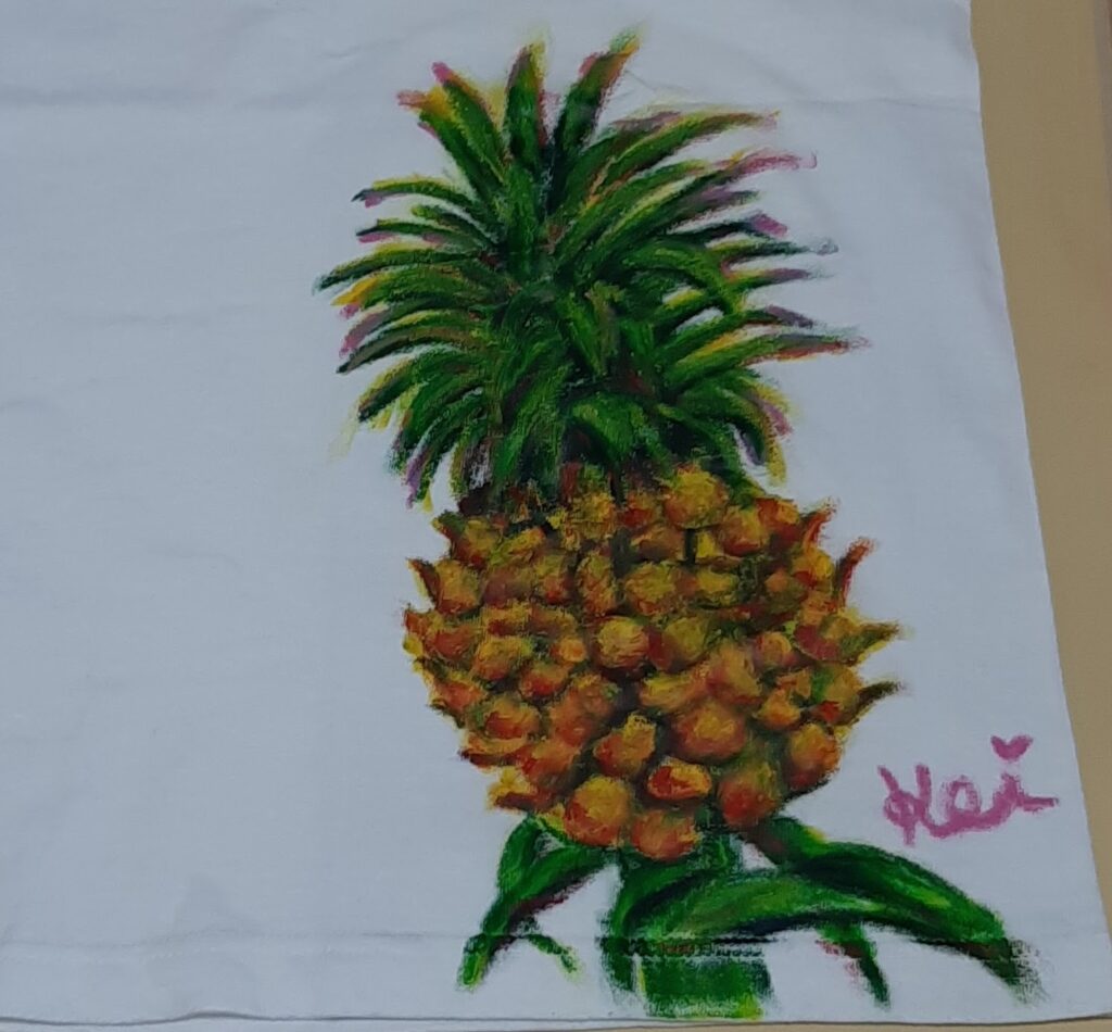 布クレヨンで描いたパイナップル